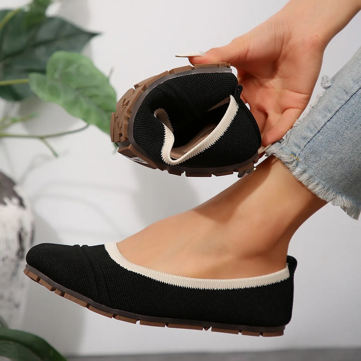 d12f7fb6c0604f85b5d57d23659d5e84-Max-Origin